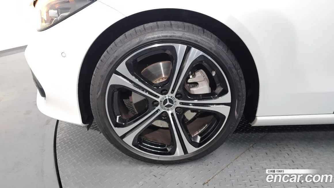 Mercedes-Benz C-Class 2023 из KR, фото 5