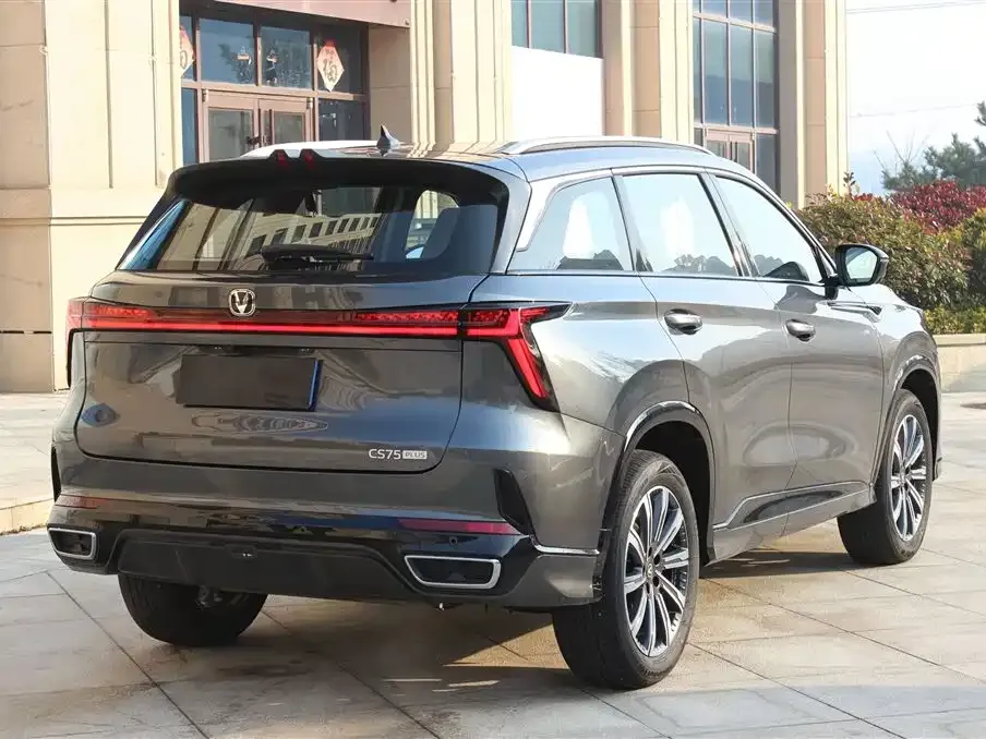 Changan CS75PLUS — фото 7