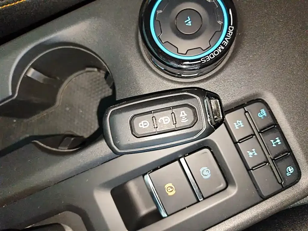 Ford Ranger 2024 из CN, фото 2