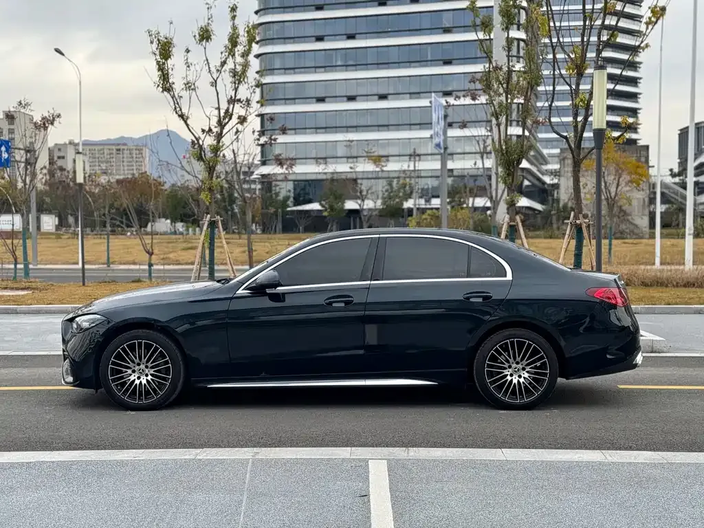 Mercedes-Benz C-Class 2024 из CN, фото 8