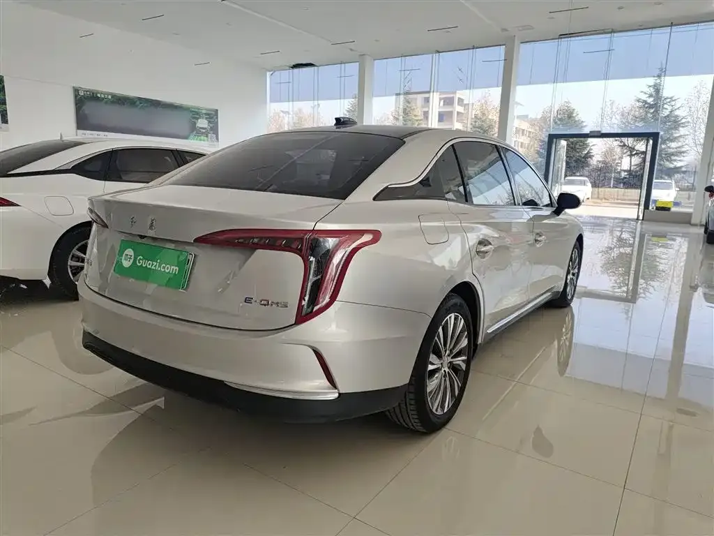 Hongqi E-QM5 2022 из CN, фото 8