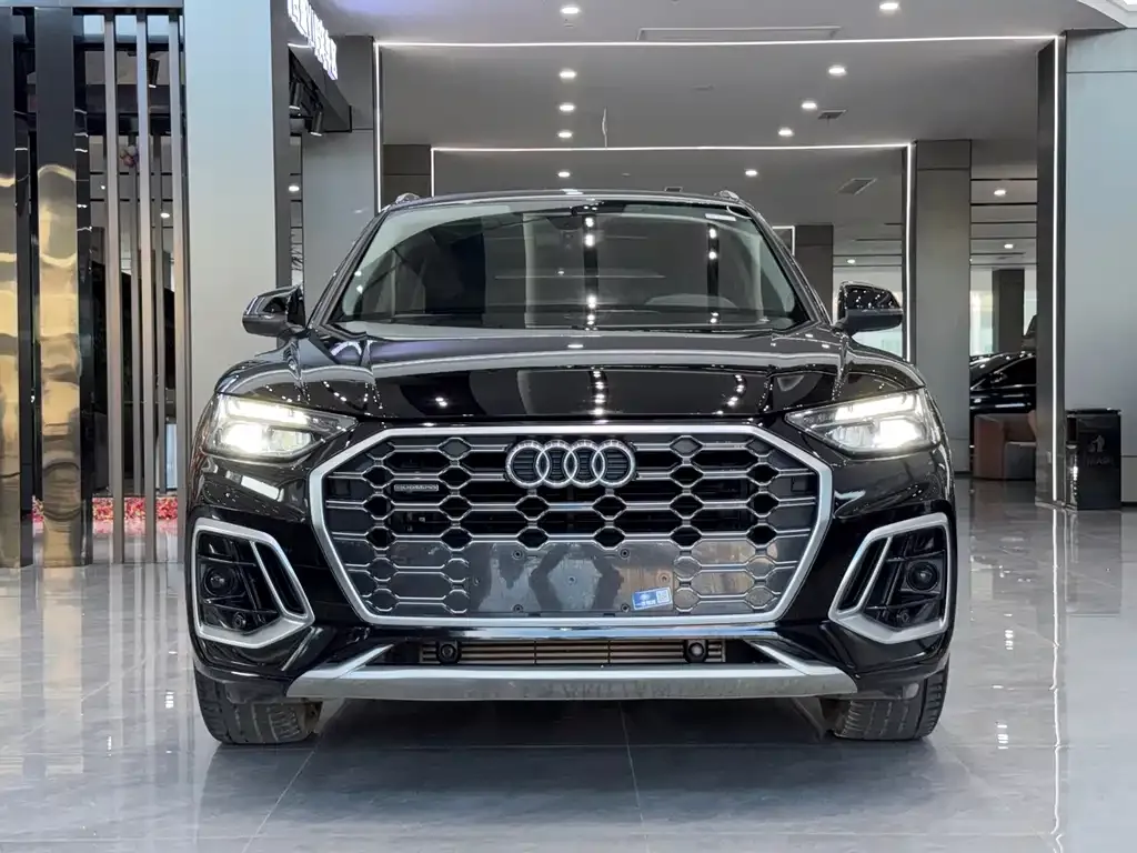 Audi Q5L 2022 из CN, фото 4