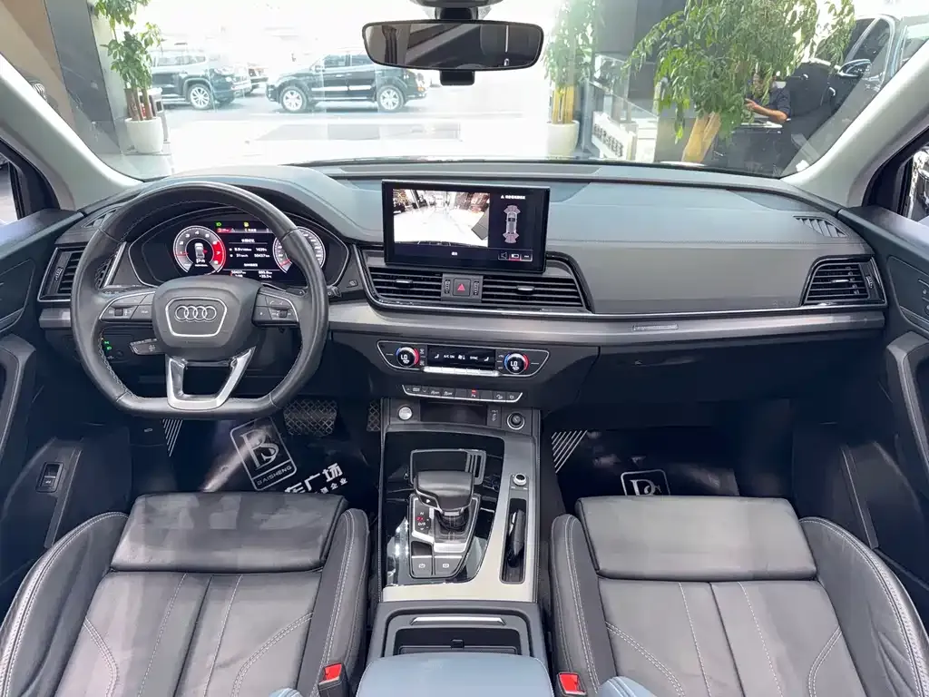 Audi Q5L 2022 из CN, фото 9