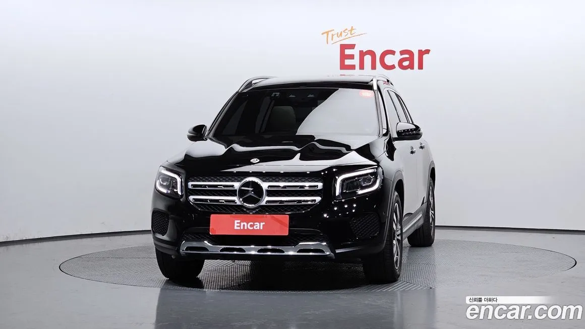 Mercedes-Benz GLB-Class — фото 2