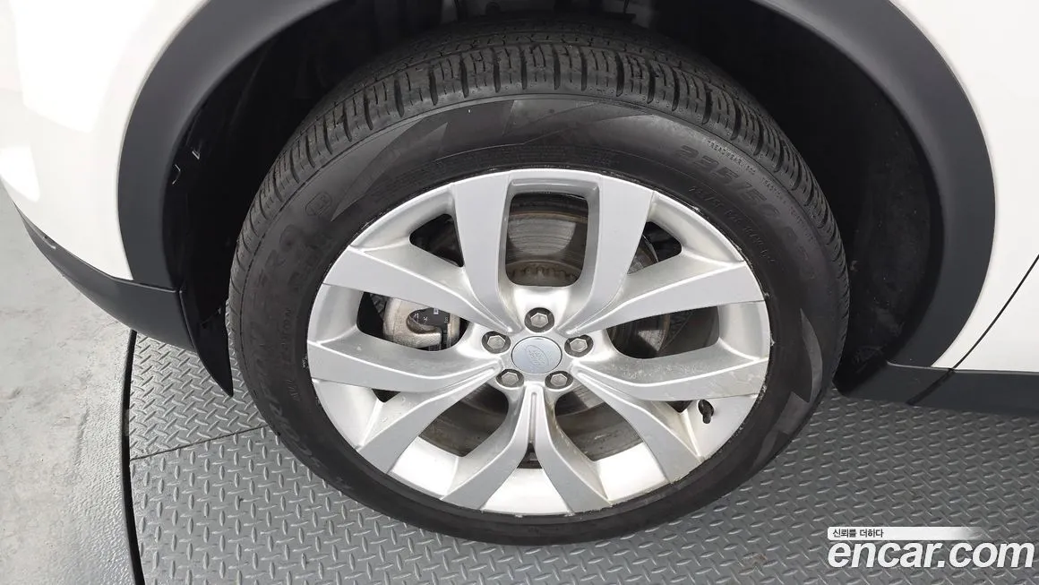 Land Rover Discovery Sport 2023 из KR, фото 5