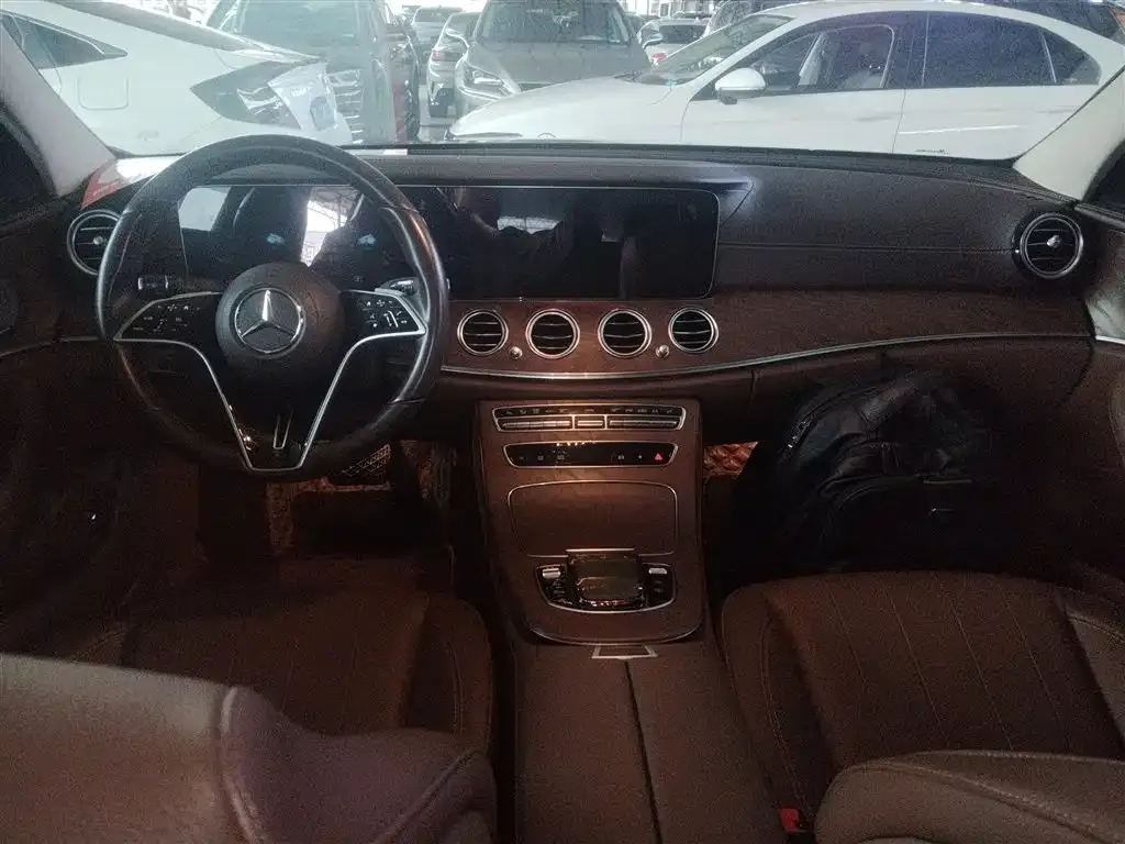 Mercedes-Benz E-Class 2023 из CN, фото 4