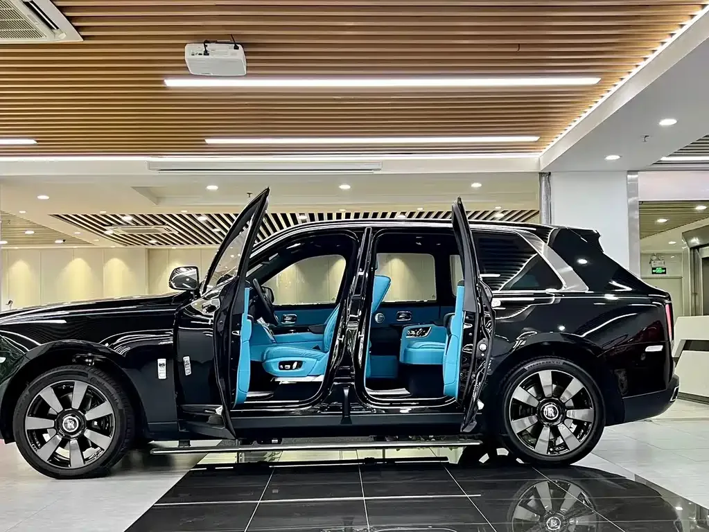 Rolls-Royce Cullinan — фото 4