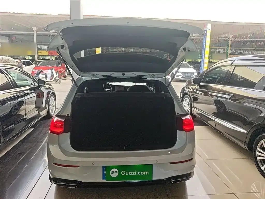 Volkswagen Golf 2021 из CN, фото 4