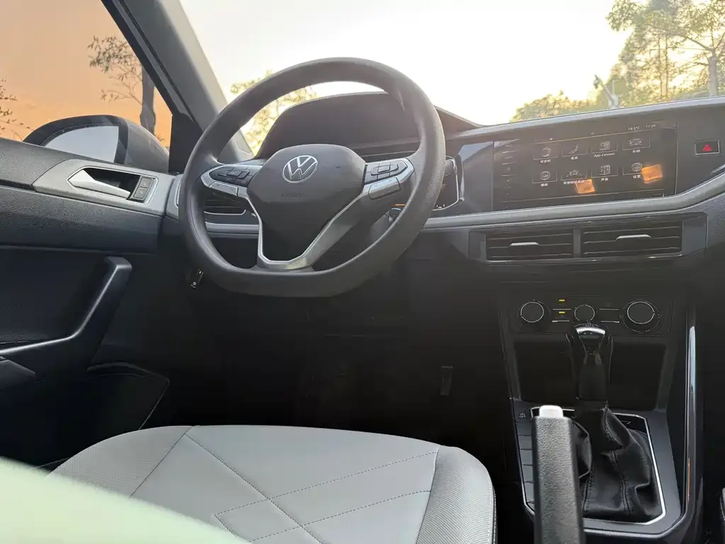 Volkswagen Lavida 2024 из CN, фото 4