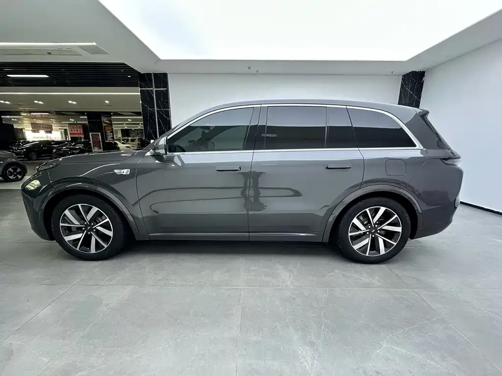 Li Auto L8 2023 из CN, фото 7
