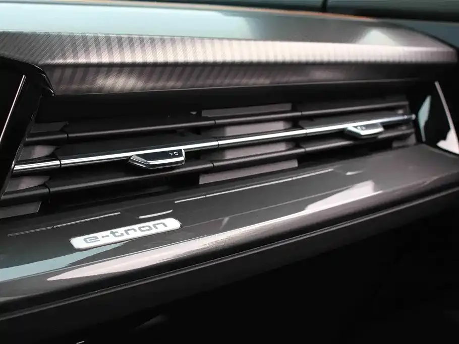 Audi Q4 e-tron 2024 из CN, фото 5