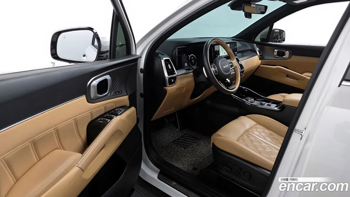 Kia Sorento — фото 8