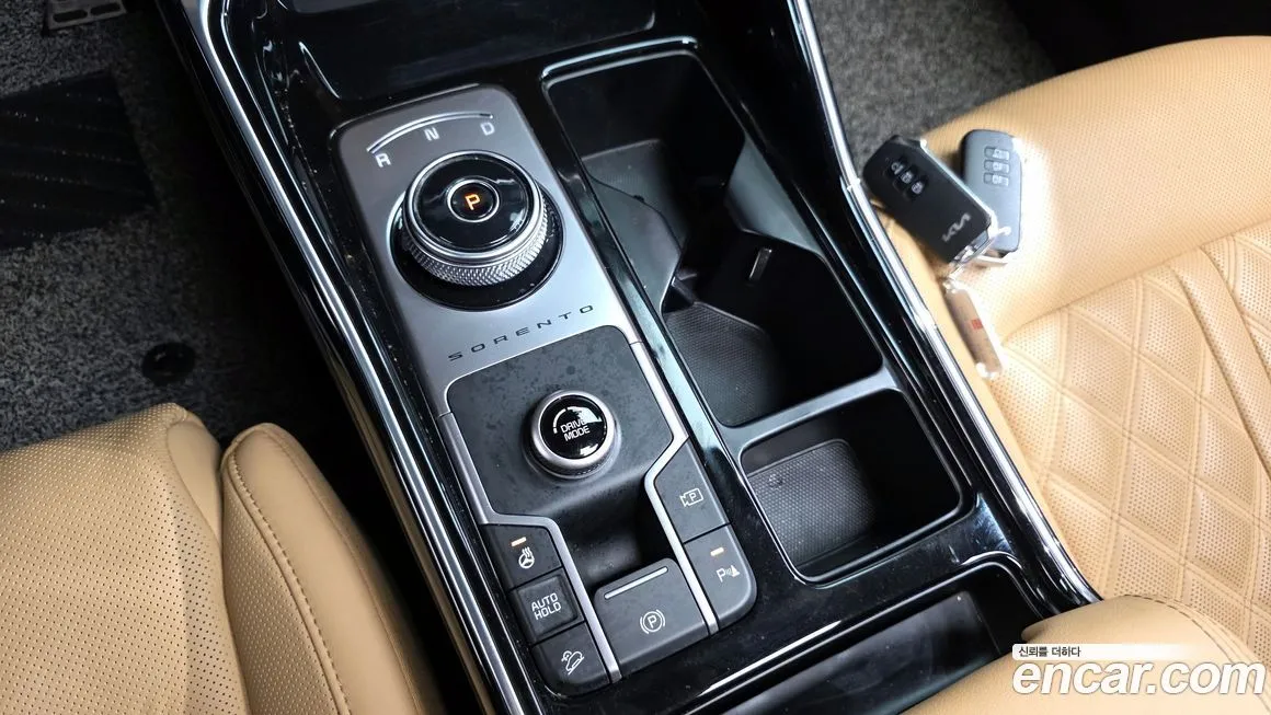 Kia Sorento — фото 7