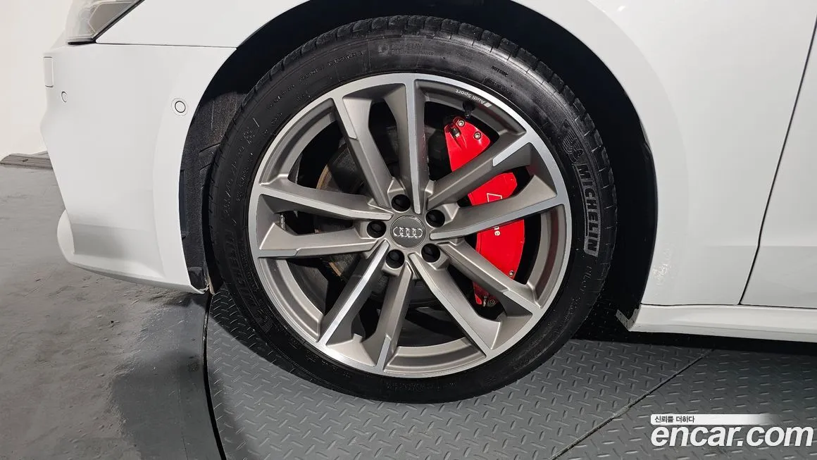 Audi A7 2021 из KR, фото 10
