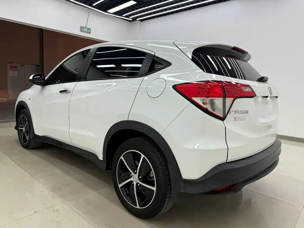 Honda Vezel 2022 из CN, фото 9