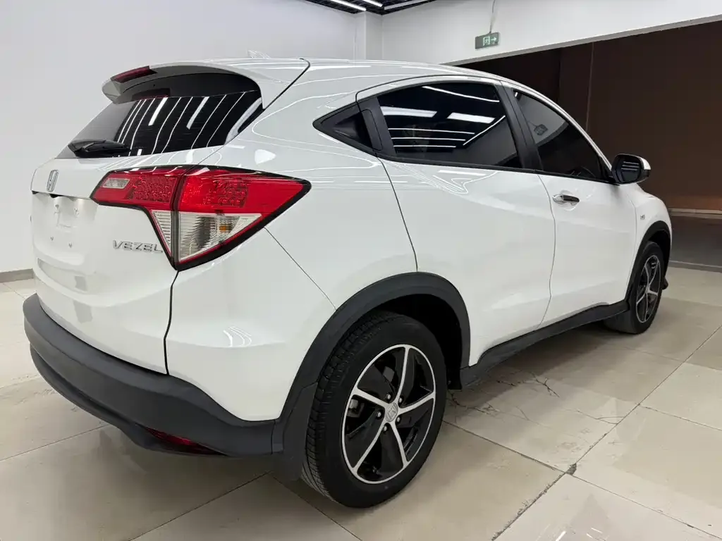 Honda Vezel 2022 из CN, фото 8