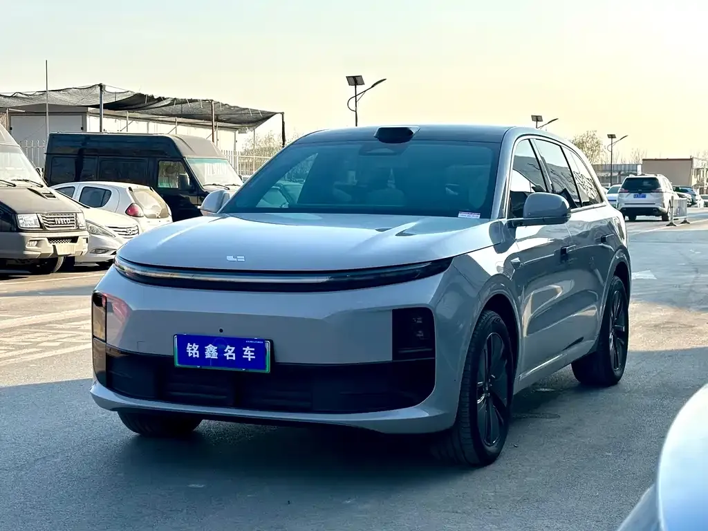 Li Auto L6 2024 из CN, фото 1