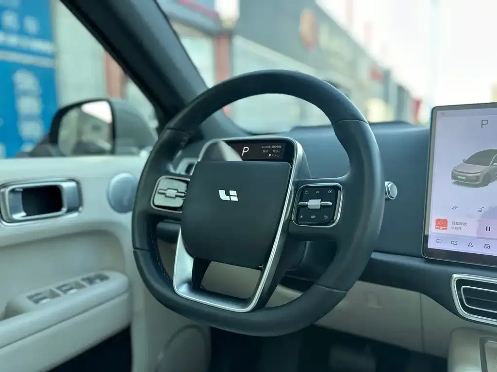 Li Auto L6 2024 из CN, фото 2
