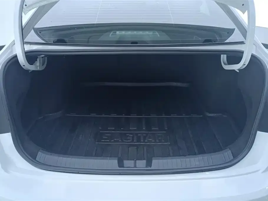 Volkswagen Sagitar 2021 из CN, фото 2