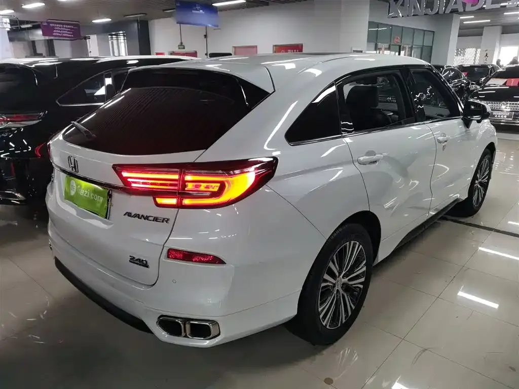 Honda Avancier 2022 из CN, фото 8