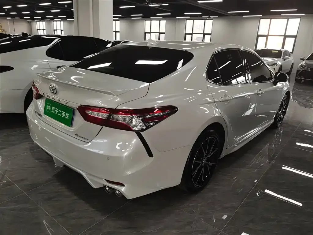 Toyota Camry 2022 из CN, фото 7