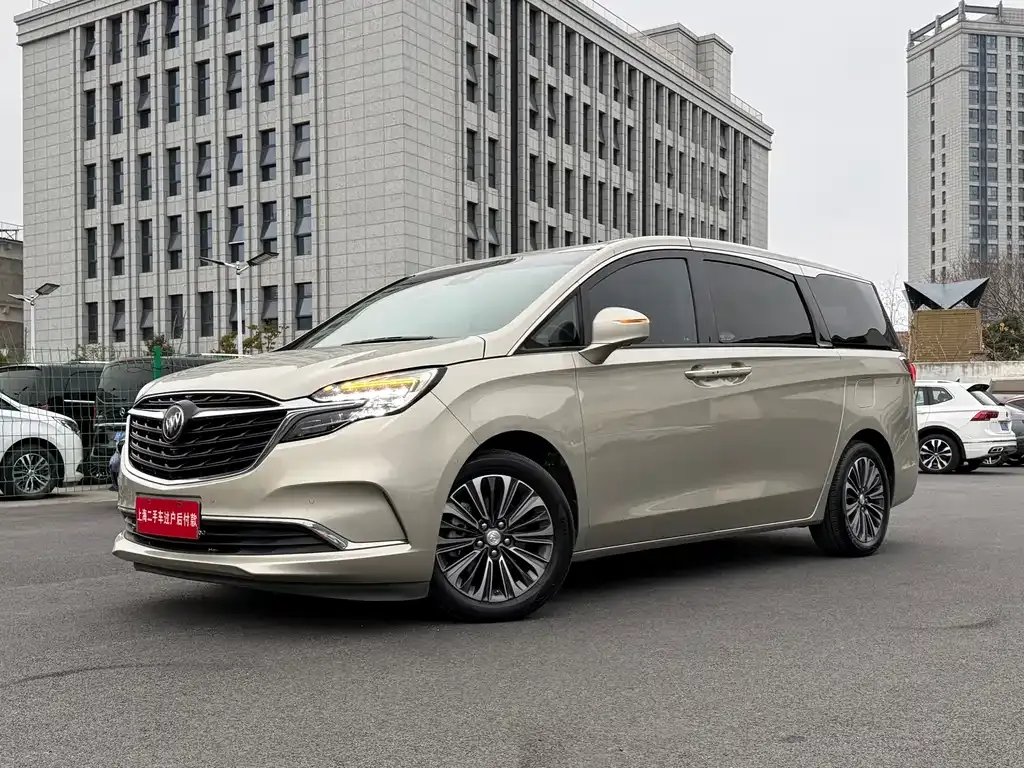 Buick GL8 2021 из CN, фото 1