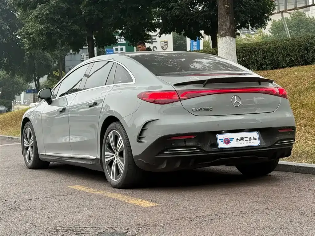 Mercedes-Benz EQE 2023 из CN, фото 10