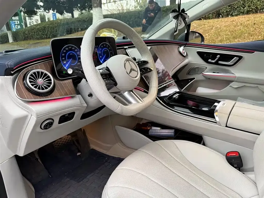 Mercedes-Benz EQE 2023 из CN, фото 4