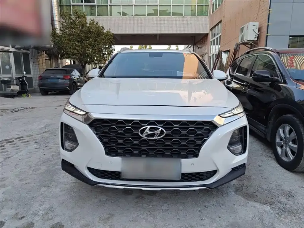 Hyundai Santa Fe 2021 из CN, фото 4