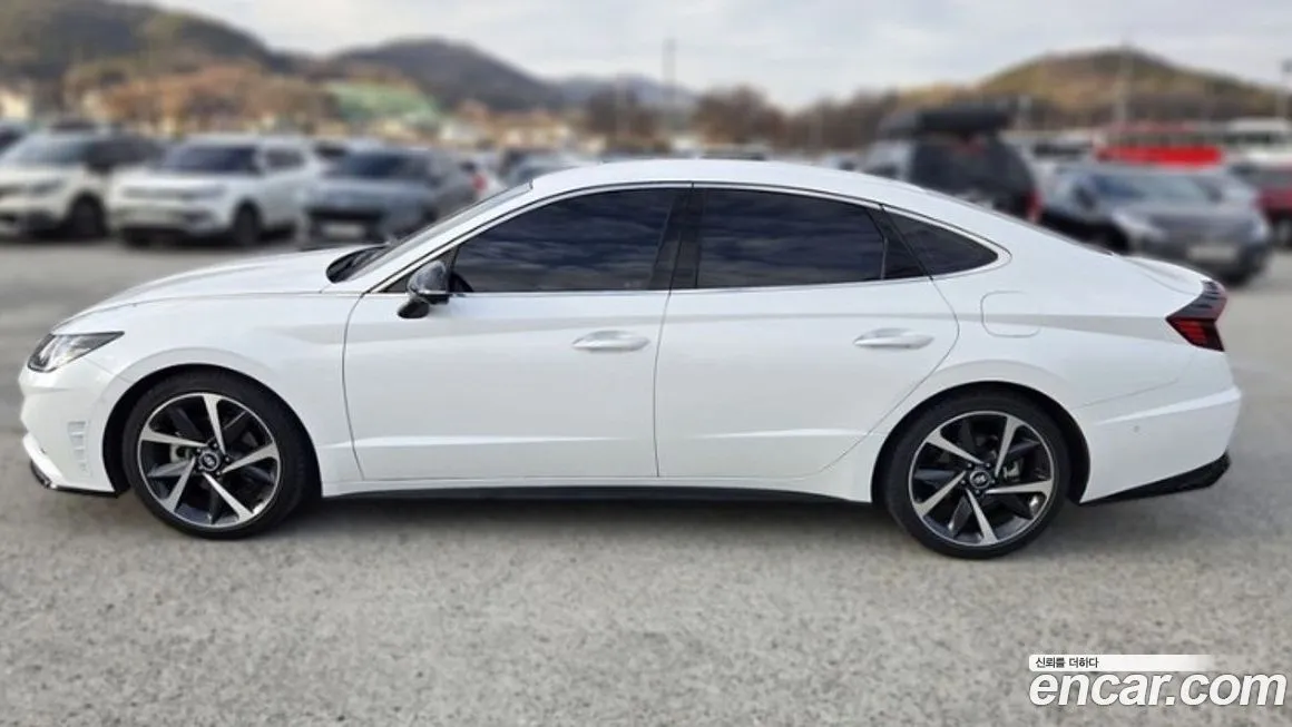 Hyundai Sonata — фото 2