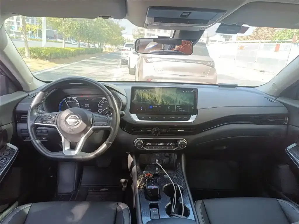 Nissan Sylphy 2022 из CN, фото 2