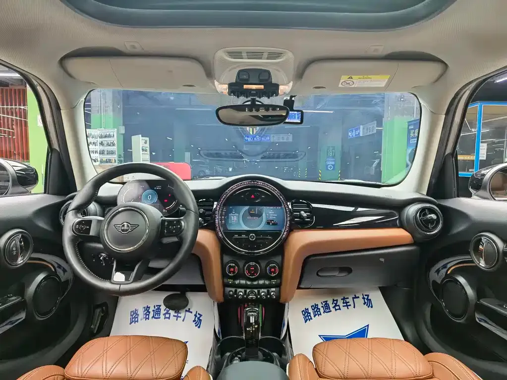 MINI Cooper (3-door) 2021 из CN, фото 8