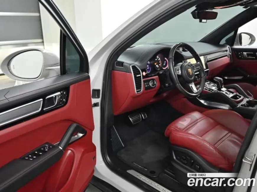 Porsche Cayenne 2022 из KR, фото 8