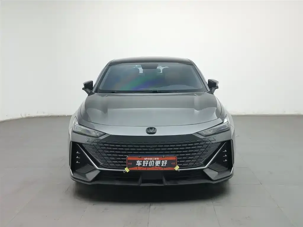 Changan UNI-V 2023 из CN, фото 2