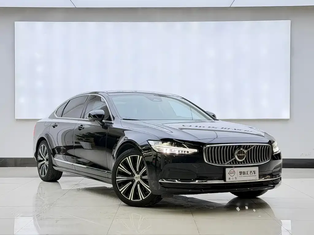 Volvo S90 2024 из CN, фото 6