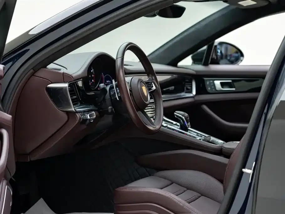 Porsche Panamera 2023 из CN, фото 7