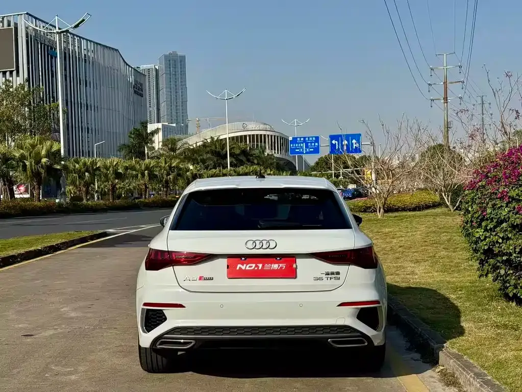 Audi A3 2022 из CN, фото 8