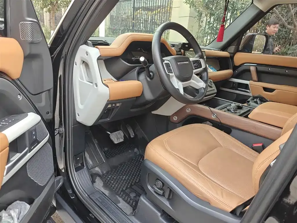 Land Rover Defender 2024 из CN, фото 7
