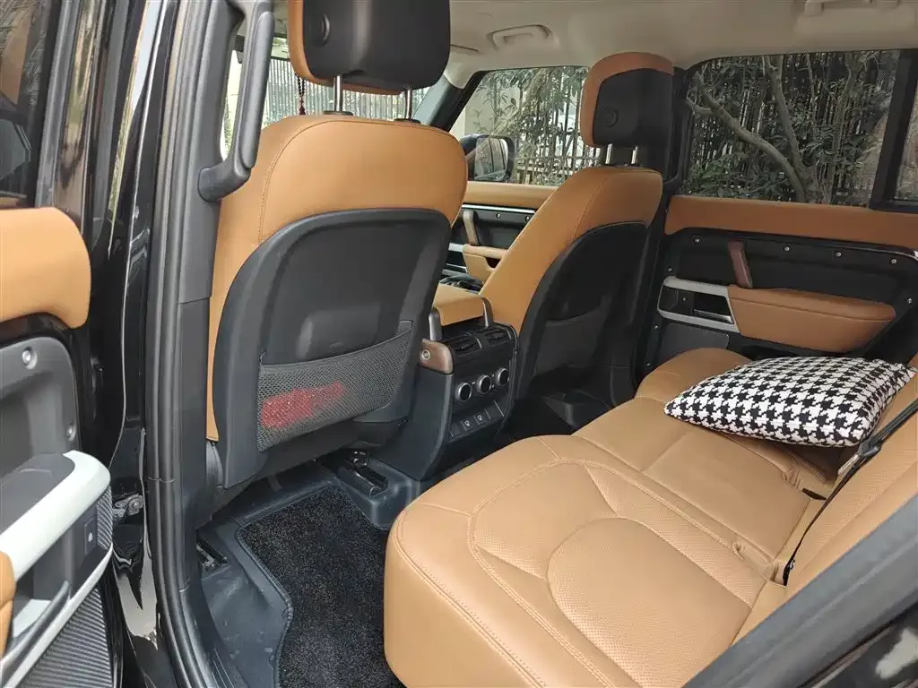 Land Rover Defender 2024 из CN, фото 5
