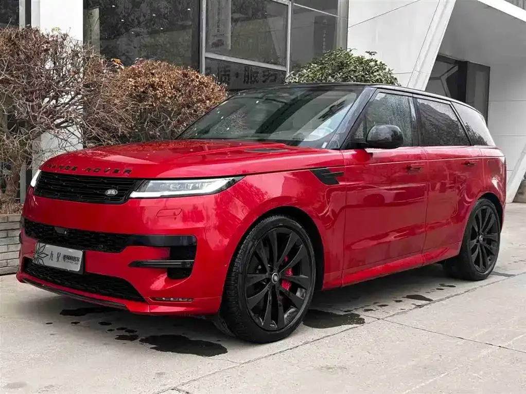 Land Rover Sport PHEV 2024 из CN, фото 1