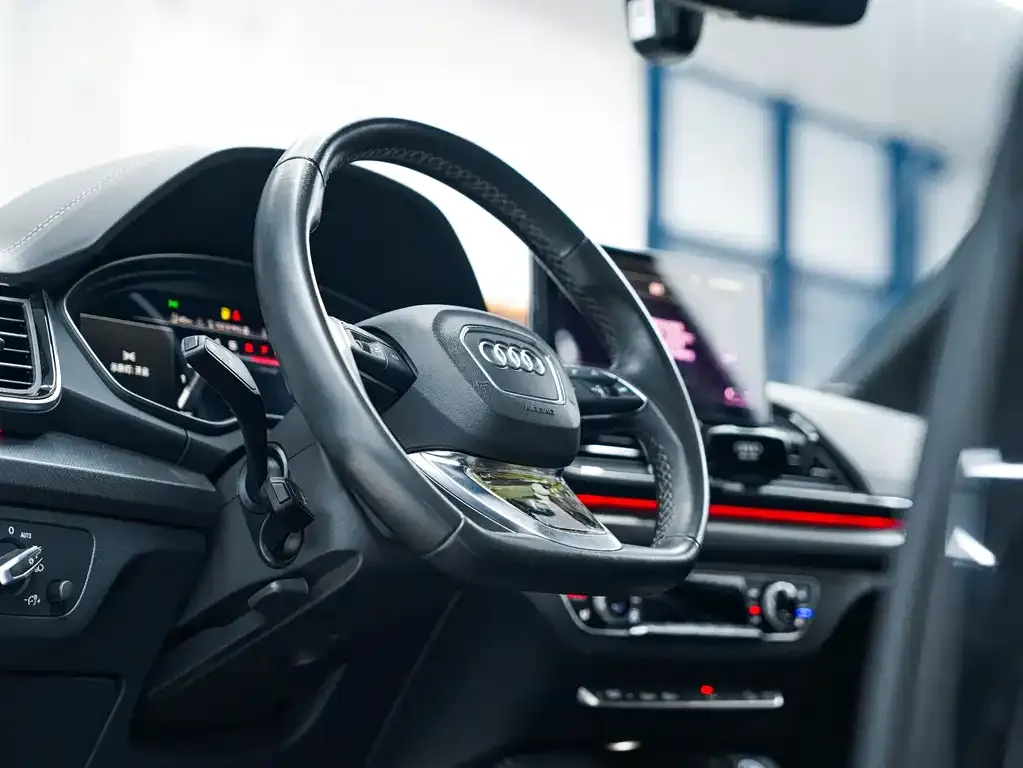Audi Q5L 2023 из CN, фото 7