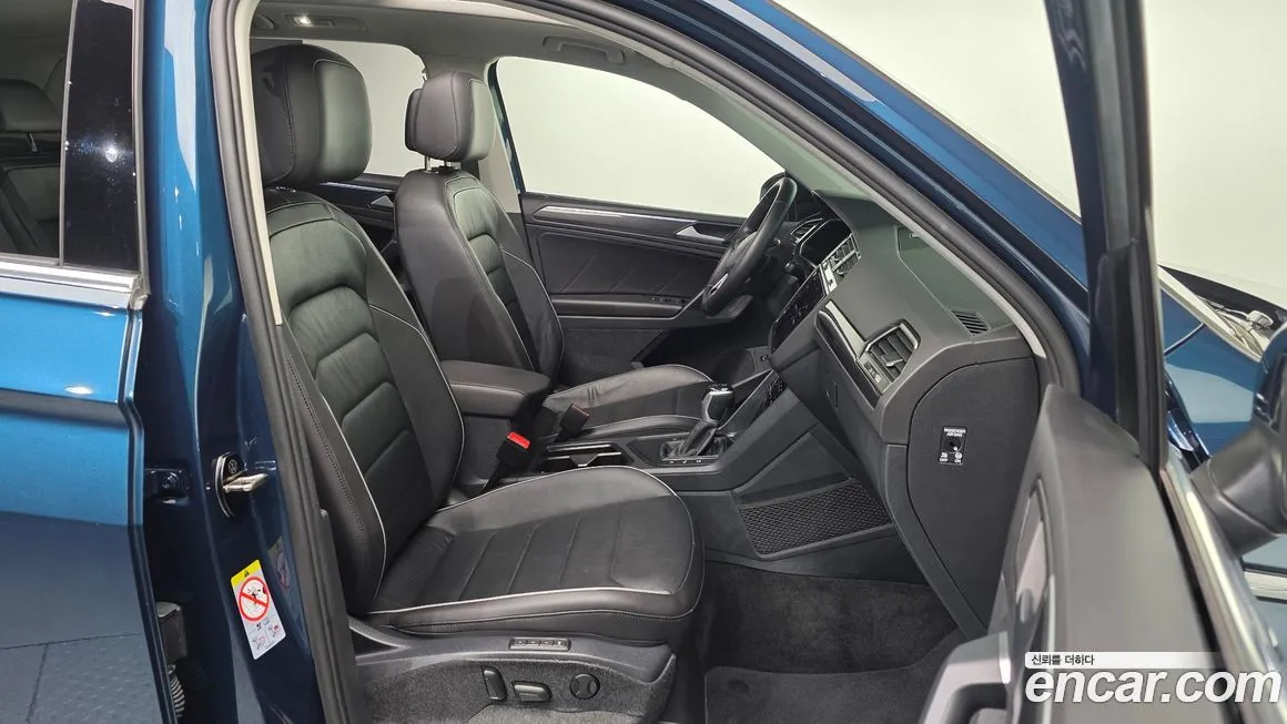 Volkswagen Tiguan — фото 9