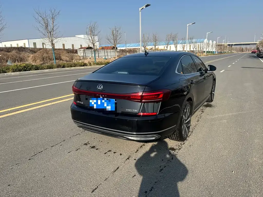 Volkswagen Passat 2021 из CN, фото 8