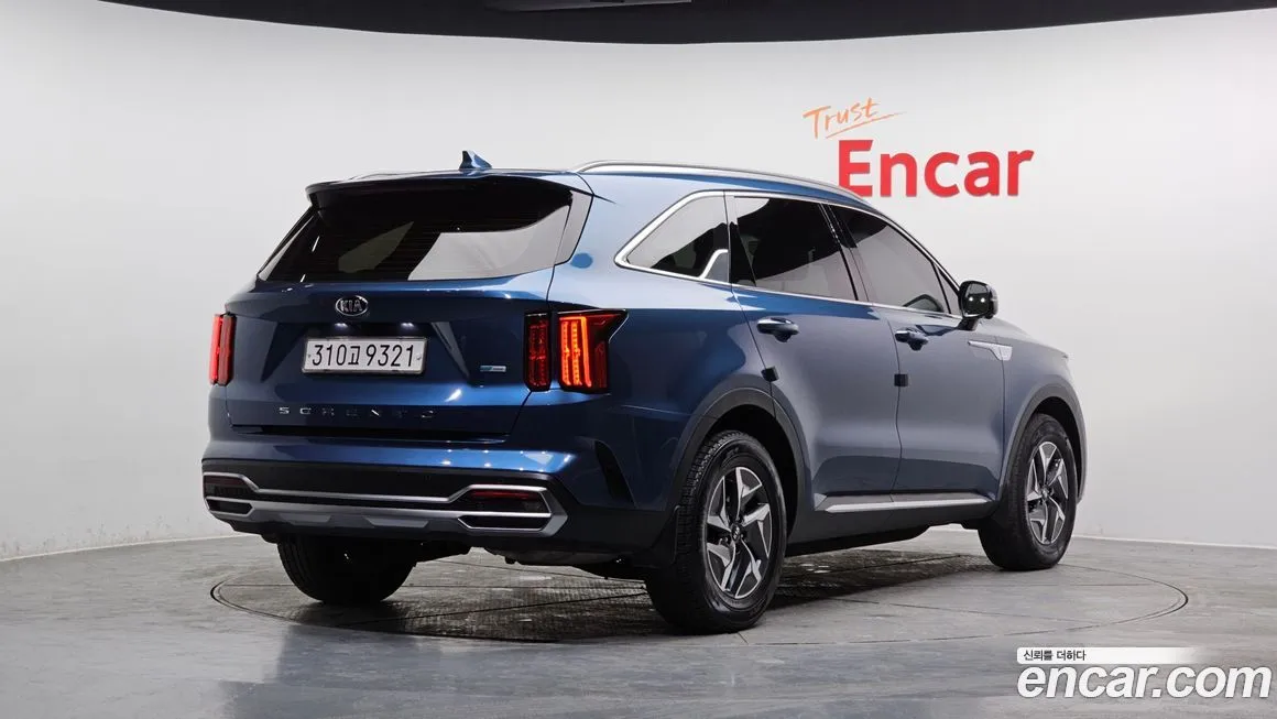 Kia Sorento — фото 3