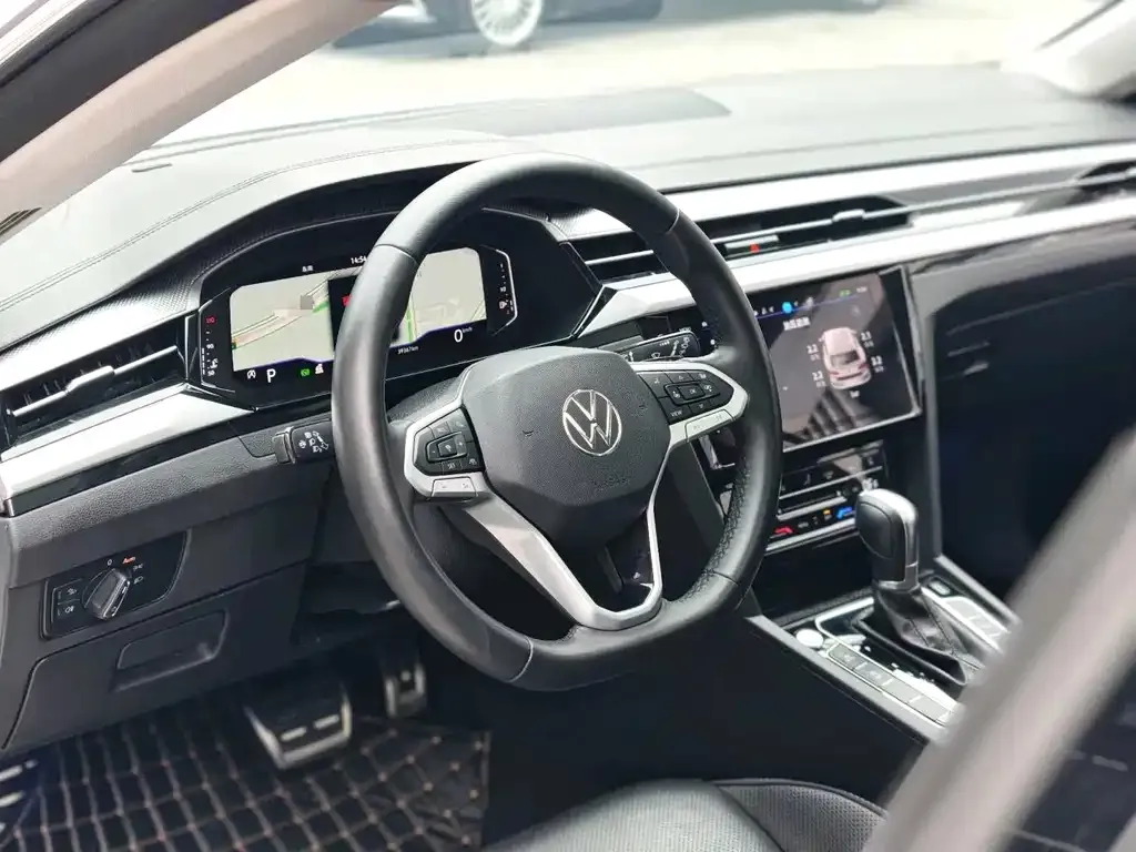 Volkswagen CC 2023 из CN, фото 4