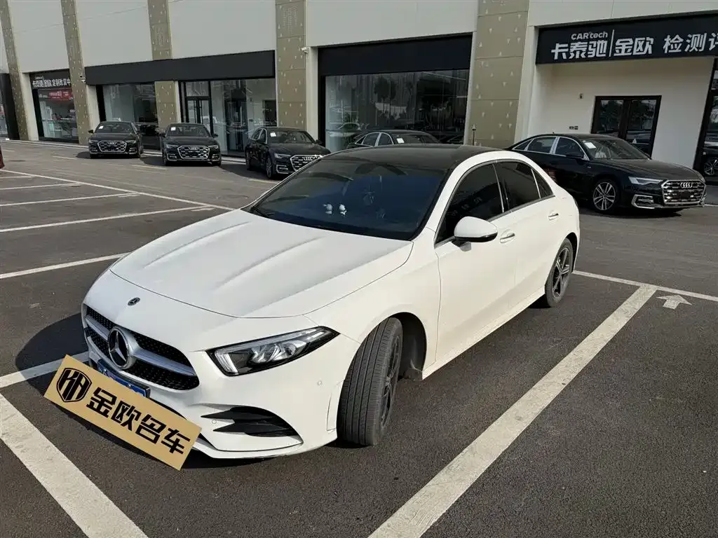 Mercedes-Benz A-Class — фото 1