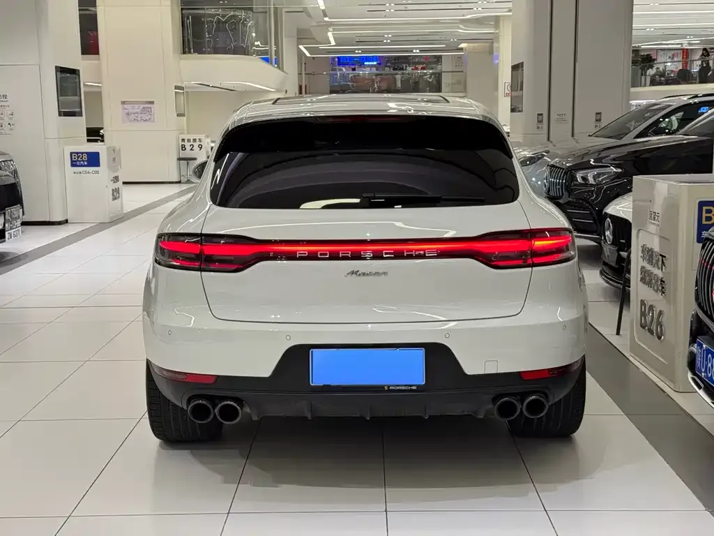Porsche Macan 2021 из CN, фото 2