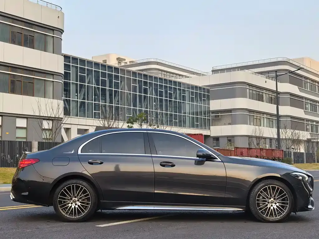 Mercedes-Benz C-Class 2023 из CN, фото 2
