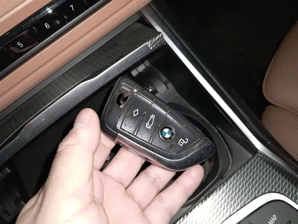 BMW 4 Series 2023 из CN, фото 4