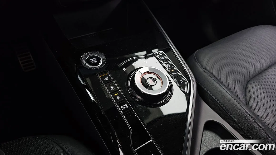 Kia Niro — фото 10